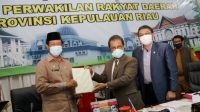 DPRD Kepri Setujui Ranperda LPP APBD 2019 Menjadi Perda