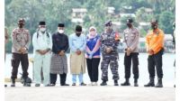 Bupati Lingga M. Nizar Resmikan Aliran Listrik 24 Jam Dan Air Bersih Di Pulau Lipan