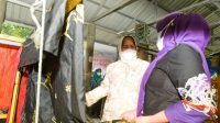 Hadiri Pelatihan Tenun Di Pulau Ngenang, Marlin Dorong Peran Milenial Kembangkan Kerajinan dan Kesenian Daerah