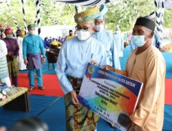 134 Nelayan Batam Terima Bantuan Sarana Prasarana Penangkapan Ikan