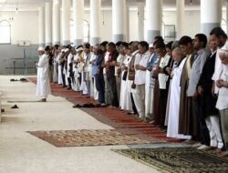 Pentingnya Menjaga Shalat 5 Waktu