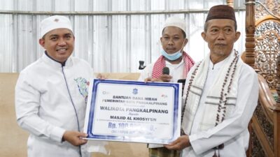 Safari Ramadhan, Masjid Al-Khosiyun Menjadi Yang Pertama Dikunjungi Wali Kota Molen