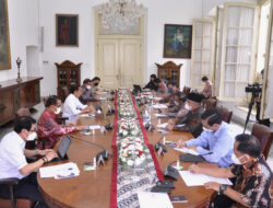 President Jokowi Calls for Political Education Ahead of 2024 Simultaneous Elections