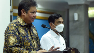 Gov’t Relaxes Restrictions for Overseas Travelers