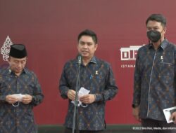 President Jokowi Discusses Global Challenges with HIPMI