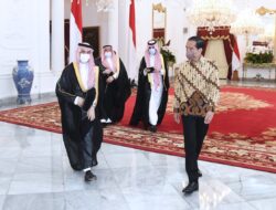 President Jokowi, Saudi Foreign Minister Meet to Discuss Hajj Pilgrimage, Economy