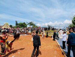 President Jokowi Orders Officials to Facilitate Land Cultivation