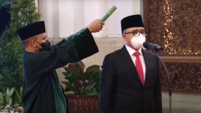 President Jokowi Orders Minister to Accelerate Bureaucratic Reforms