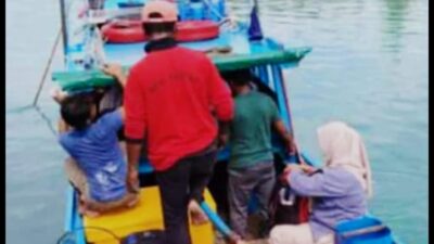 Tragis, Eka Pasien Puskesmas Midai Terombang Ambing di Luat Natuna, “Camat Jadi Penonton “