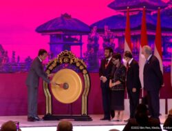 Buka Kongres MK Sedunia, Presiden Jokowi Dorong Kerja Bersama untuk Perdamaian dan Keadilan