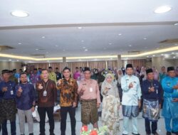 Asisten I Pemkab Natuna Membuka Rapat Evaluasi Audit Kasus Stunting
