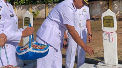 Peringati Hari Dharma Samudera, Lanal Ranai Ziarah Ke Taman Makam Pahlawan