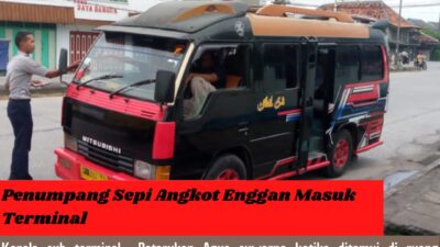 Penumpang sepi Angkot Enggan Masuk Terminal
