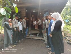 Bantuan Sobat Kamis Barokah Polsek Merbau Mengalir Buat Balita Stunting di Sei Anak Kamal