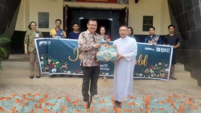 Bertema “Joy To The World”, BNI Kantor Cabang Kupang Berbagi Kasih Natal