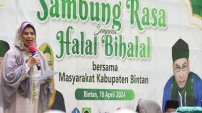 Hadiri Halalbihalal di Kijang, Dewi Ansar Tekankan Pentingnya Nilai-Nilai Keagamaan dan Kemanusiaan