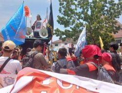 Ratusan Buruh di Batam Gelar Aksi Protes Menolak Implementasi Tapera