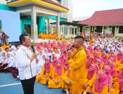 Gubernur Ansar Ahmad Serahkan Hibah Tanah dan Dana Bantuan untuk Poltekkes Kemenkes Tanjungpinang