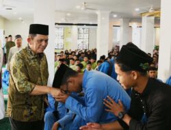 Gubernur Ansar Hadiri Tabligh Akbar Maulid Nabi Bersama Ribuan Guru & Pelajar SMA Sederajat di Masjid Almuhajirin,Tiban Batam