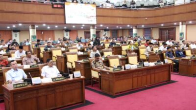 DPRD Kota Batam Tetapkan Kamaluddin, Aweng, dan Yunus Muda Calon Pimpinan Dewan