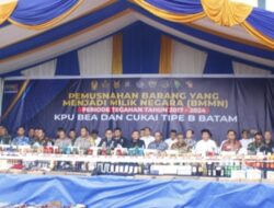 Sekda Jefridin Hadiri Pemusnahan Barang Sitaan Bea Cukai Batam