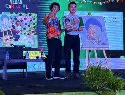 Seniman Batam Habiskan Sebulan untuk Ciptakan Lukisan Wajah Prof. Dr. Seto Mulyadi
