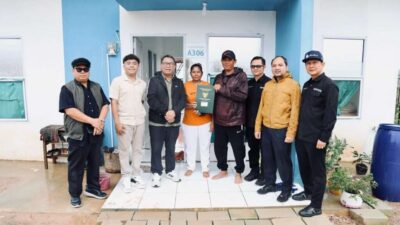 Fary Djemy Francis Tinjau Langsung Progres Rumah Baru Warga Rempang