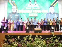 Wali Kota Batam Hadiri Serah Terima Jabatan Dandim 0316 Batam di Aston Hotel