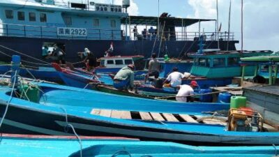 Ekspor Ikan Hidup Ke Hongkong Mandet,  Ekonomi Natuna di Lembah Kehancuran