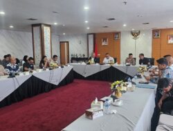 Rapat pembahasan Transportasi Online, Wagub Minta Aplikator Patuh