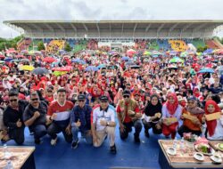 Semarak HUT ke-80 RI, Warga Sekupang Antusias Ikuti Jalan Sehat