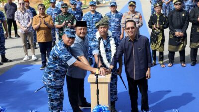 Wali Kota Batam Resmikan Patung Ksatria Hang Nadim di Lanud Hang Nadim