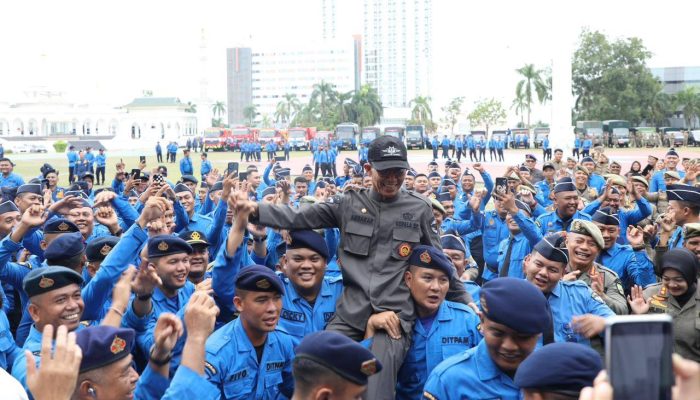 Amsakar dan Li Claudia Pimpin Apel Gabungan, Tegaskan Sinergi Satpol PP dan Direktorat Pengamanan BP Batam