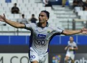 Persib Bandung Unggul 2-0, Andrew Jung Cetak Gol di Babak Kedua