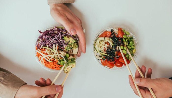 5 Cara Hindari Kantuk Pasca Makan