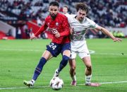 Calvin Verdonk Dapat Pujian dari Fans Lille Usai Kalah dari PAOK
