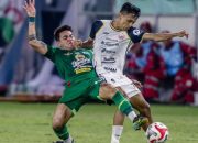 Bocor! Ini Alasan Eduardo Perez Pilih Gali Freitas Saat Persebaya Kalah dari Persija