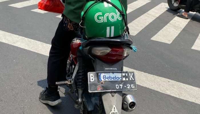 Pengendara Tutupi Plat Nomor, Polri: Tindakan Melanggar Hukum