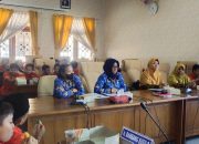 Siswa dan Orang Tua Serbu Kantor DPRD Usai Sekolah Ditutup, Minta Pindah ke SD Lain
