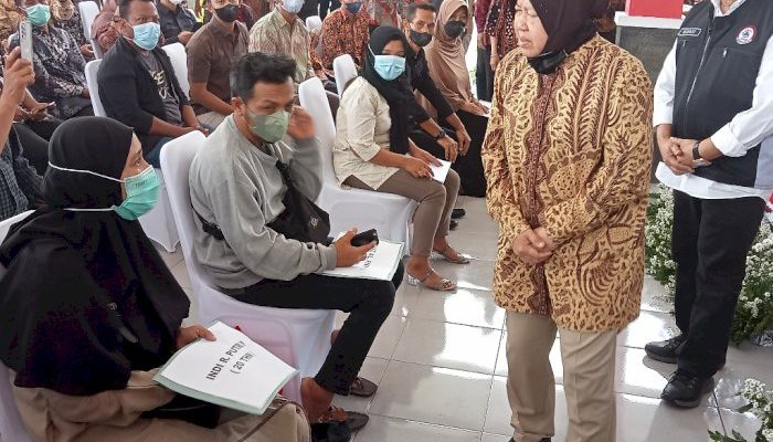 Mensos Beri Bantuan dan Penilaian untuk Keluarga Korban Ponpes Al Khoziny