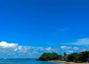 10 Hotel Nataru Dekat Pantai Kilang Mandiri: Rekomendasi & Harga