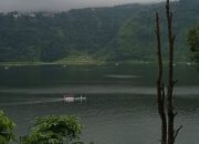Telaga Menjer: Favorit Wisata Wonosobo yang Terkendali