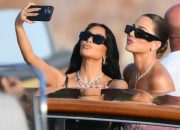 Kim K: Hadiah 4 Anjing, Tuai Kritik Pedas