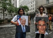 Foto Trump di Berkas Epstein Muncul Kembali Setelah Sempat Lenyap