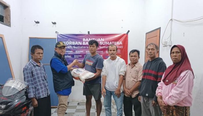 Bosowa Peduli: Terobos Longsor, Bantuan Tiba di Agam Terisolir