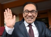 Anwar Hafid: Guru Sejahtera, Sulteng Jaya!