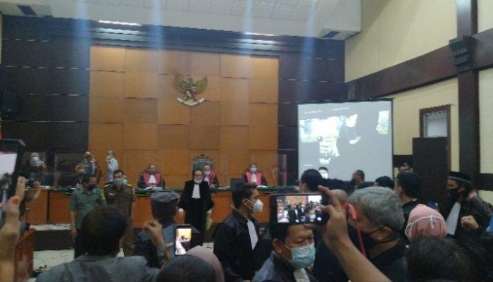 Sidang Cerai Atalia-Ridwan: Kuasa Hukum Hadir, Hakim Tunjuk Mediator