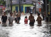 Jakarta Banjir: 8 Ruas Jalan Terendam