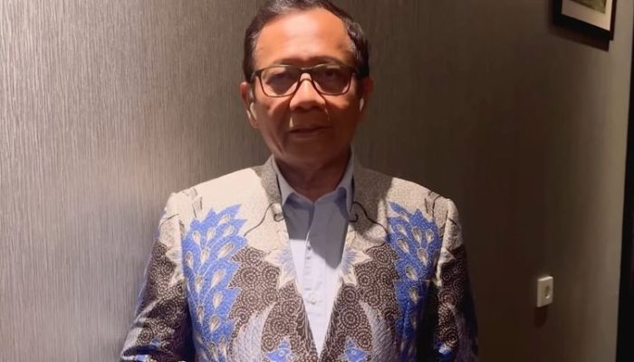 Di balik pengakuan bersalah di KUHAP baru, Mahfud ingatkan risiko jual-beli perkara