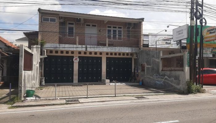 Kesaksian warga soal kantor scamming internasional di Sleman: isinya anak muda main HP